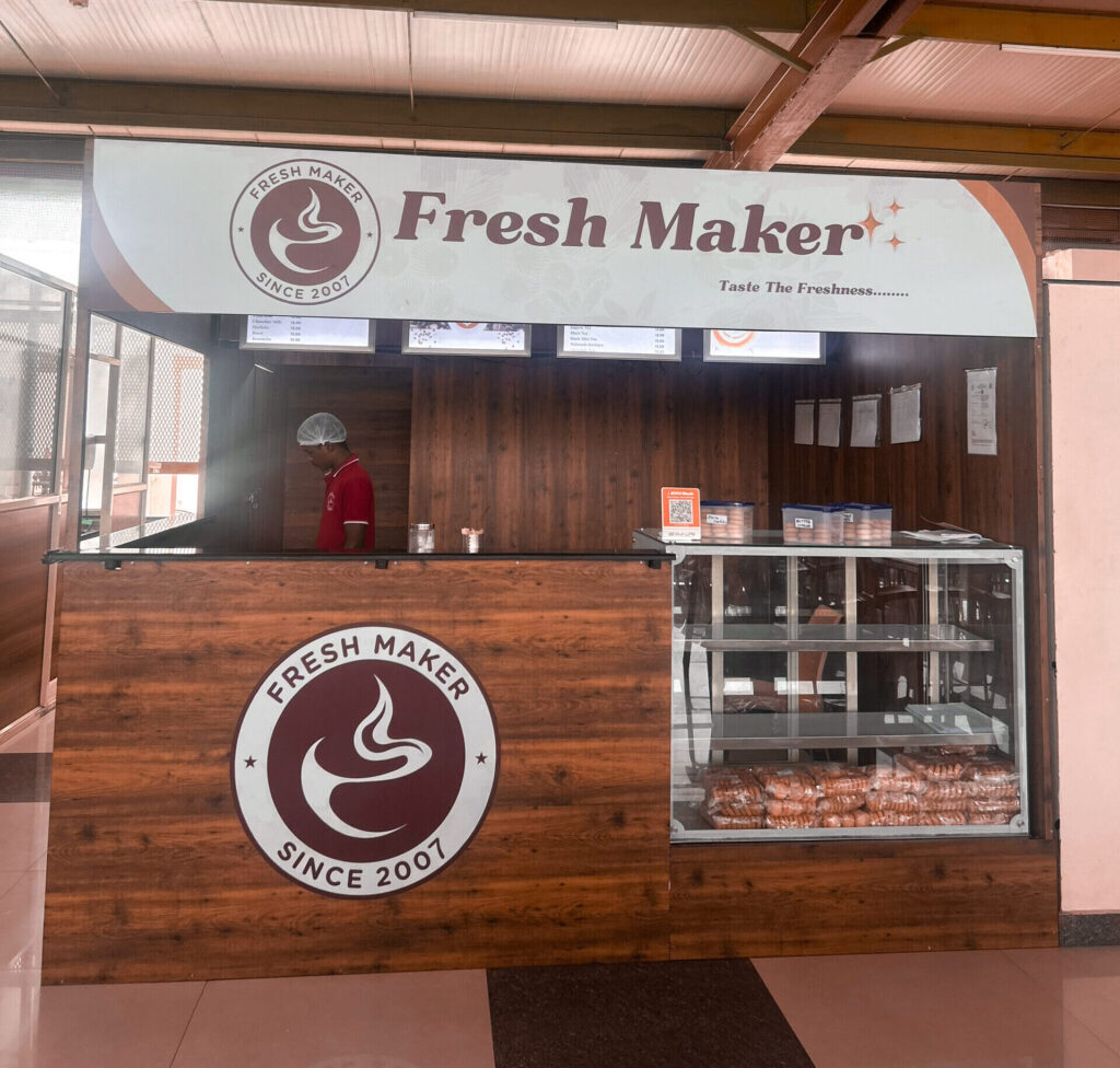 Fresh Maker cash and carry beverage counter